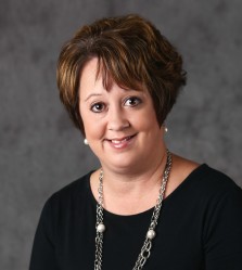 Shelly  Hartmann
